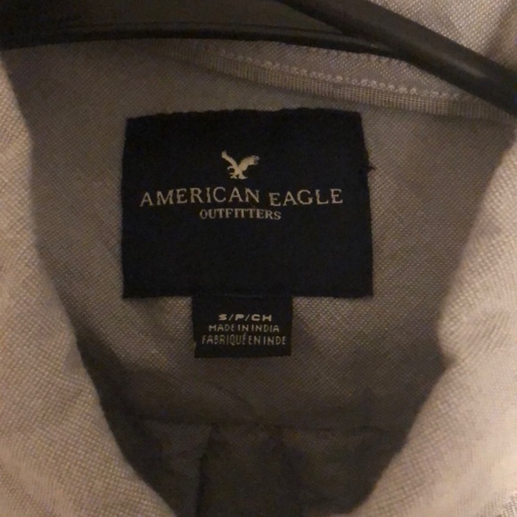 Small American Eagle seriously soft button down - Picture 2 of 3